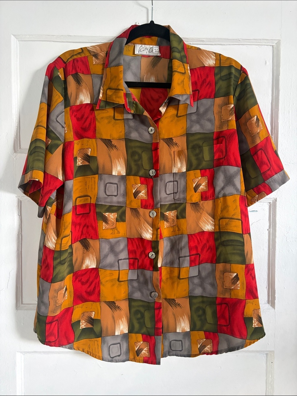 Vintage Kathy Che Women's Short-Sleeve Button-Down Shirt in Red, Mustard & Olive